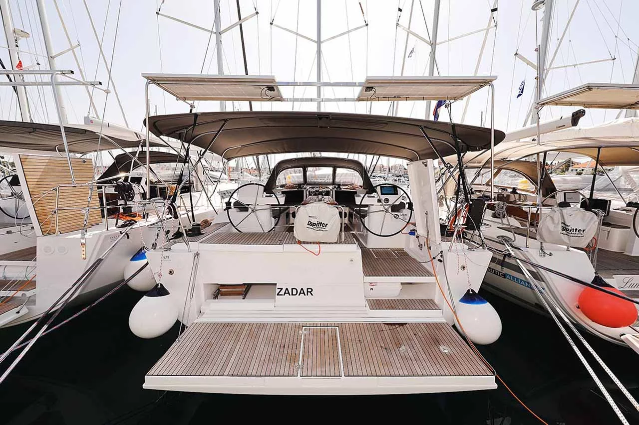 Dufour 520 GL (Luna 77)  - 0