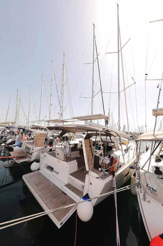 Dufour 520 GL (Luna 77)  - 3
