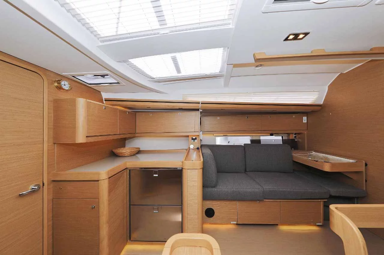 Dufour 520 GL (Luna 77)  - 17