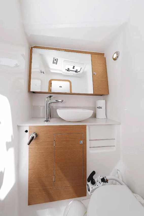 Dufour 520 GL (Luna 77)  - 28