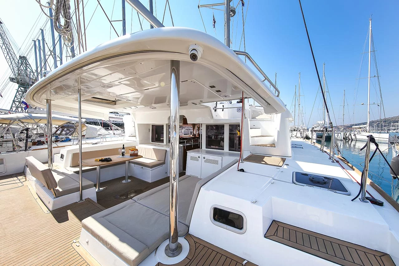 Lagoon 450 F - 4 + 2 cab. (Yara)  - 14