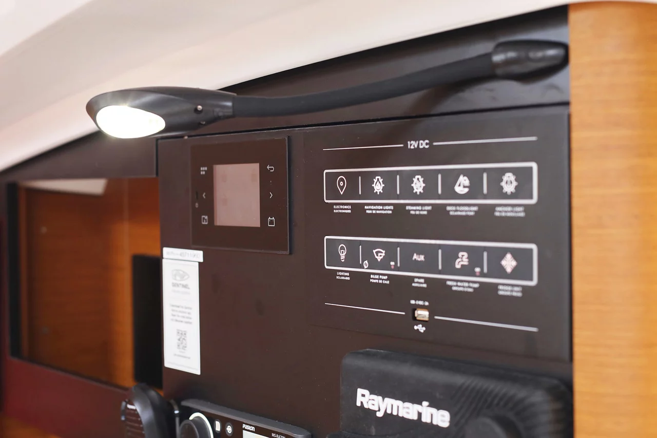 Sun Odyssey 410 - 3 cab. (Beauty)  - 11