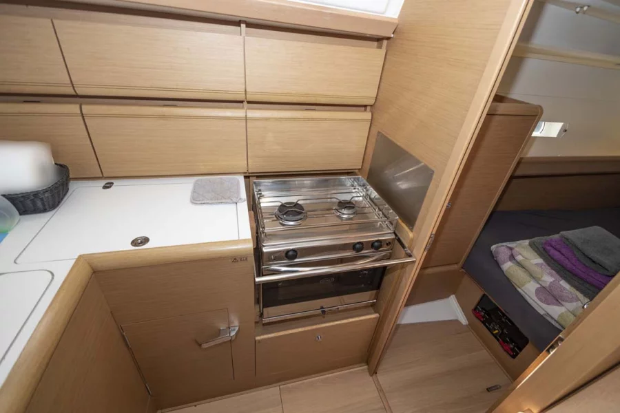 Sun Odyssey 389 (Marie)  - 8