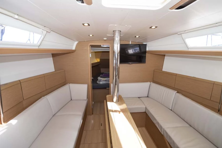 Sun Odyssey 389 (Marie)  - 10
