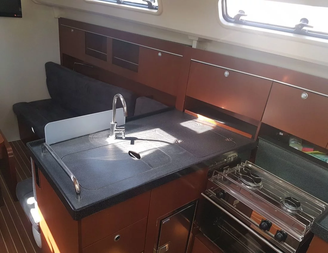 Hanse 345 (Blue Horizon)  - 9