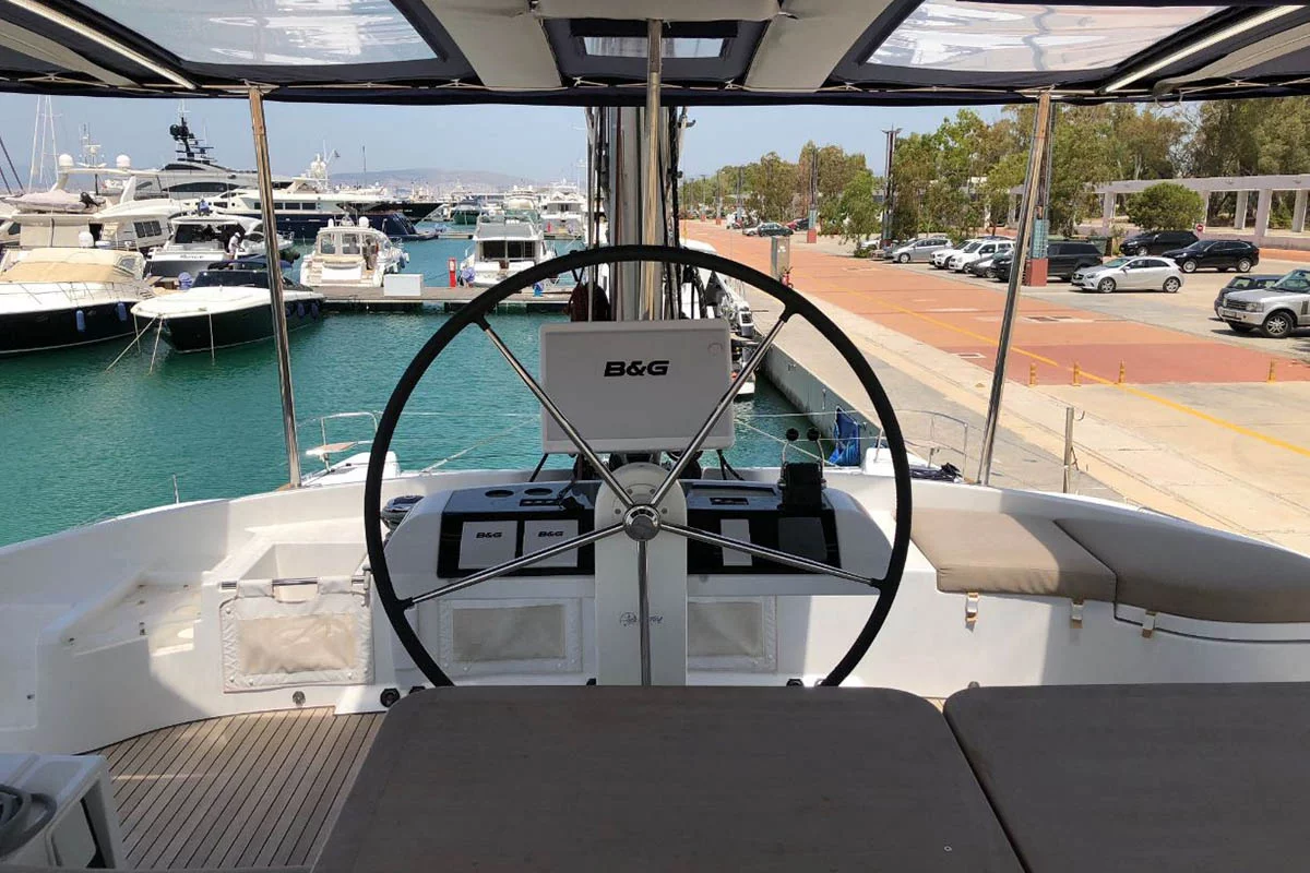 Lagoon 52 F - 6 + 2 cab. (Sherman)  - 4