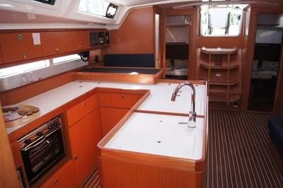 Bavaria Cruiser 56 - 5 + 1 cab. (Baby Blue 2)  - 5