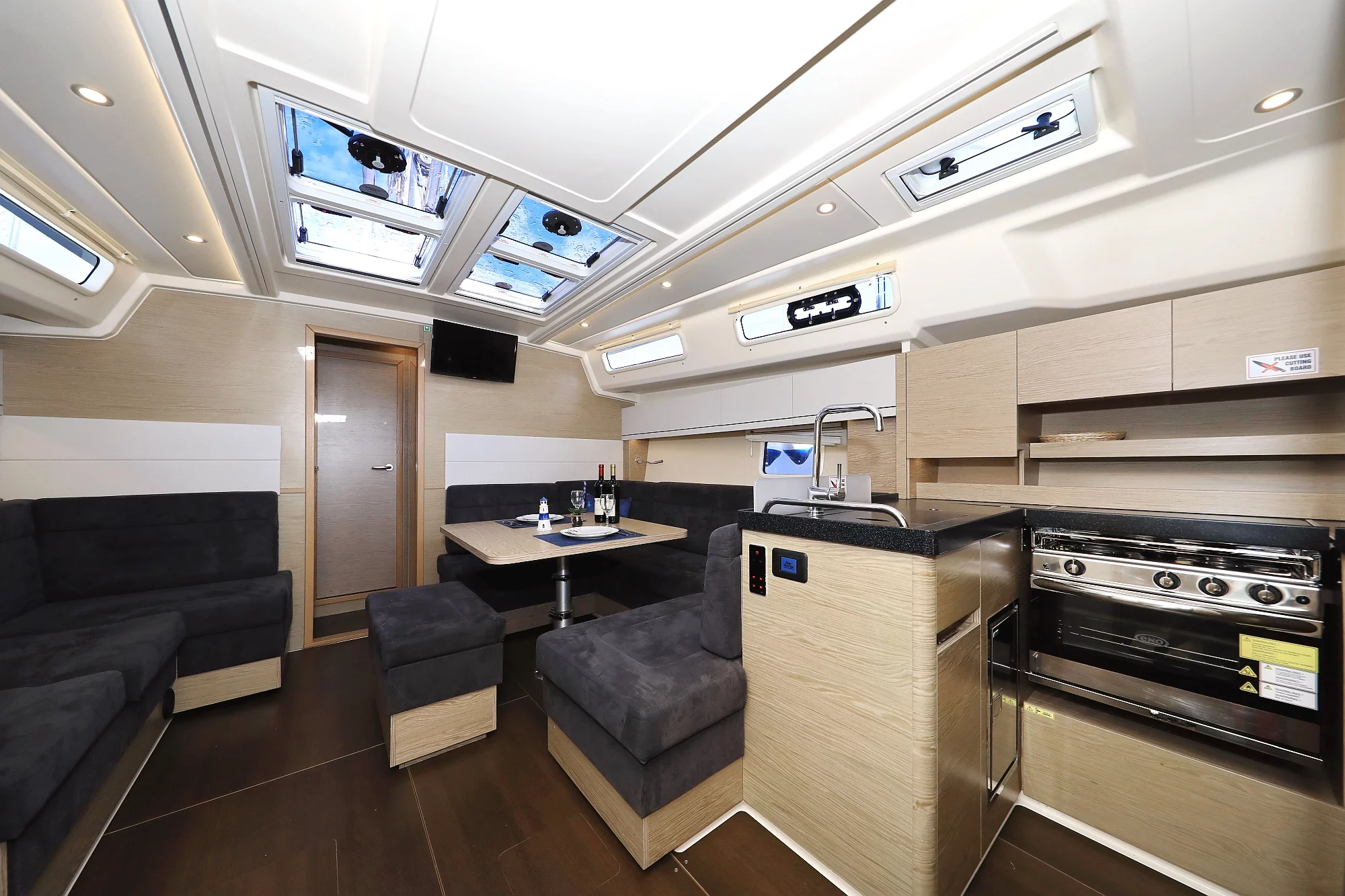 Hanse 458 (Adagio)  - 11