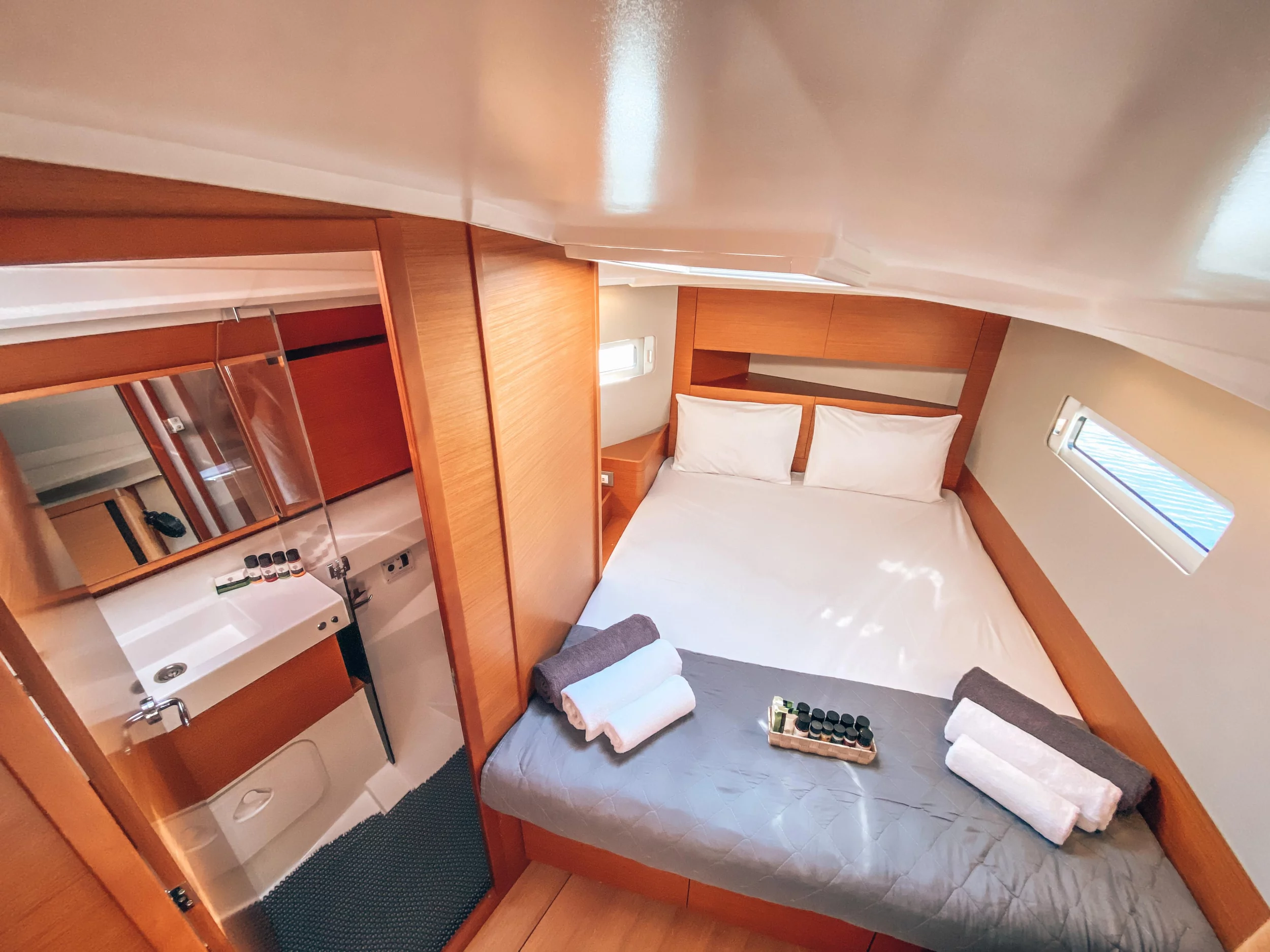 Sun Odyssey 410 - 3 cab. (Aquaholic)  - 11