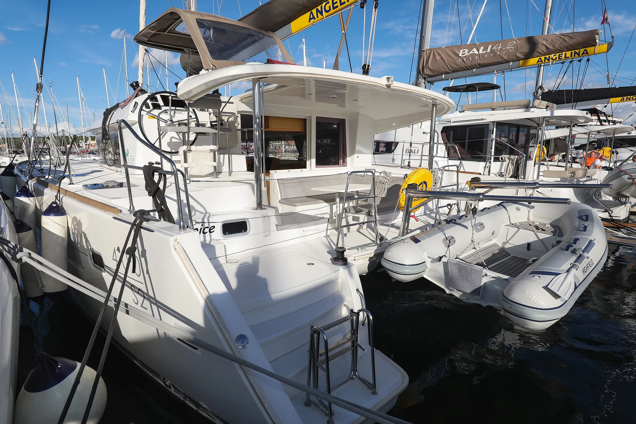 Lagoon 400 S2 - 4 + 2 cab. (First Choice)  - 2