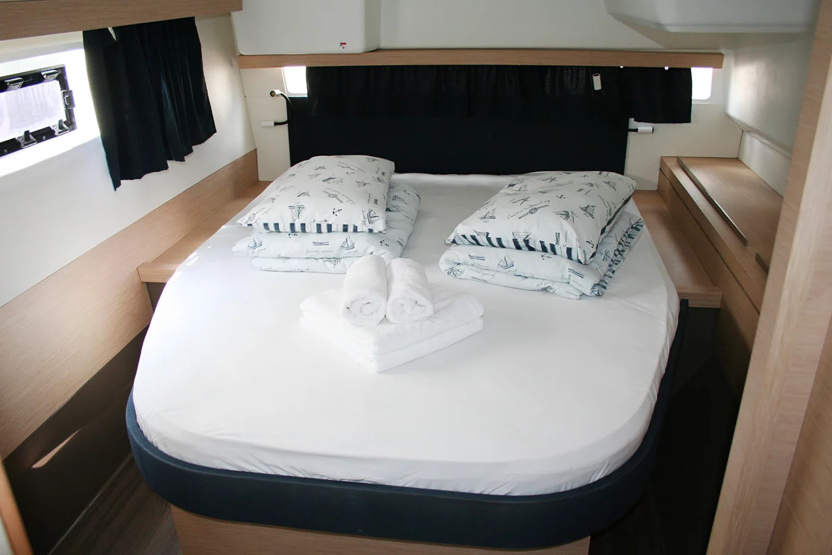 Fountaine Pajot Lucia 40 - 4 cab. (Admira)  - 23