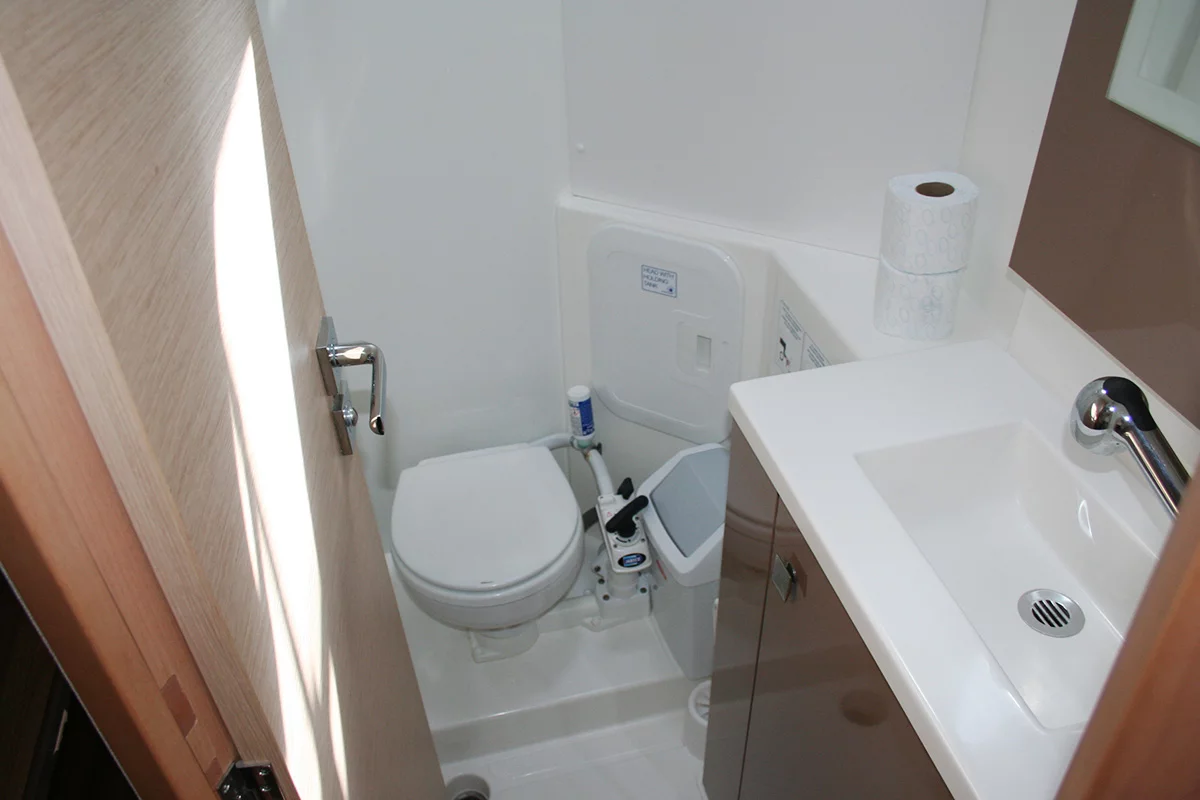 Fountaine Pajot Lucia 40 - 4 cab. (Admira)  - 4