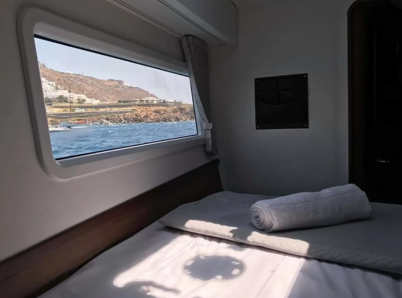 Lagoon 42 - 4 + 2 cab. — photo 10
