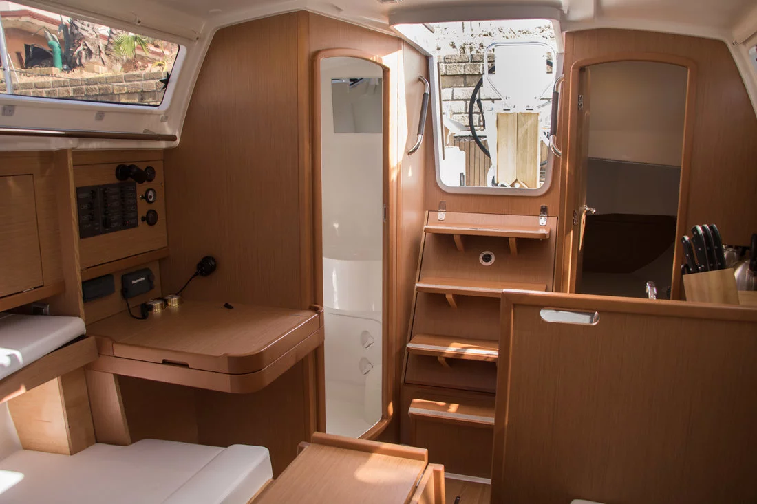 Sun Odyssey 319 (Hija del Viento)  - 3