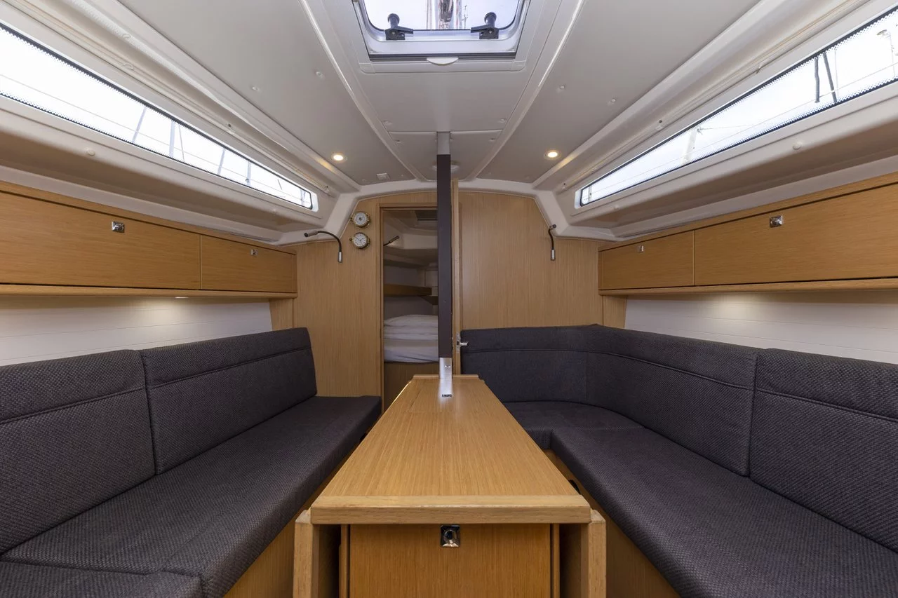 Bavaria Cruiser 34 Style (Lena)  - 8
