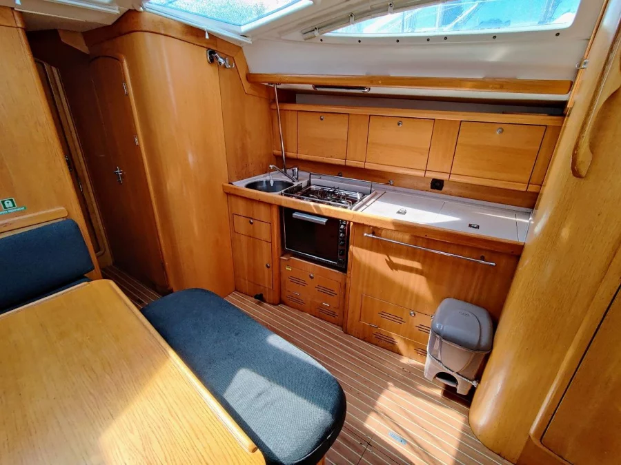 Delphia 40 - 4 cab. (Fishbed)  - 9