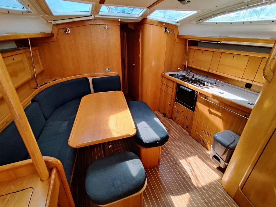 Delphia 40 - 4 cab. (Fishbed)  - 10