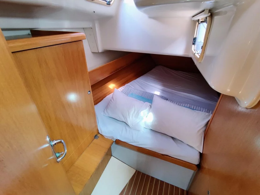 Delphia 40 - 4 cab. (Fishbed)  - 13