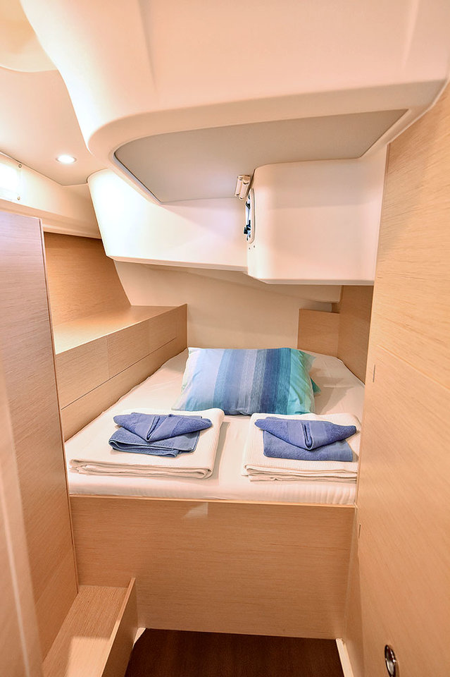 Photo #8 - Hanse 508 - 5 + 1 cab. (Hamam) in Fethiye - 45816