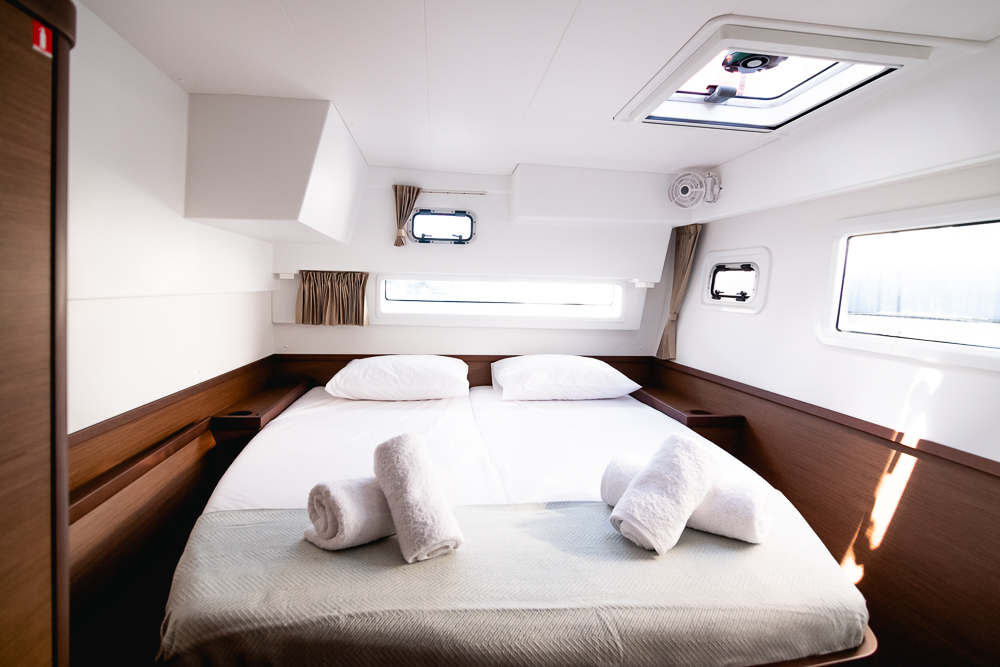 Lagoon 42 - 4 + 2 cab. — photo 15