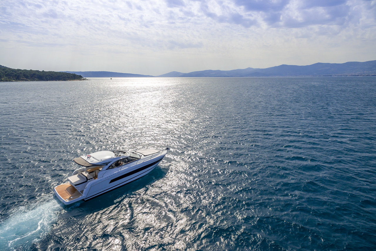 Photo #3 - Leader 36 (Chromia) in Split - 45861