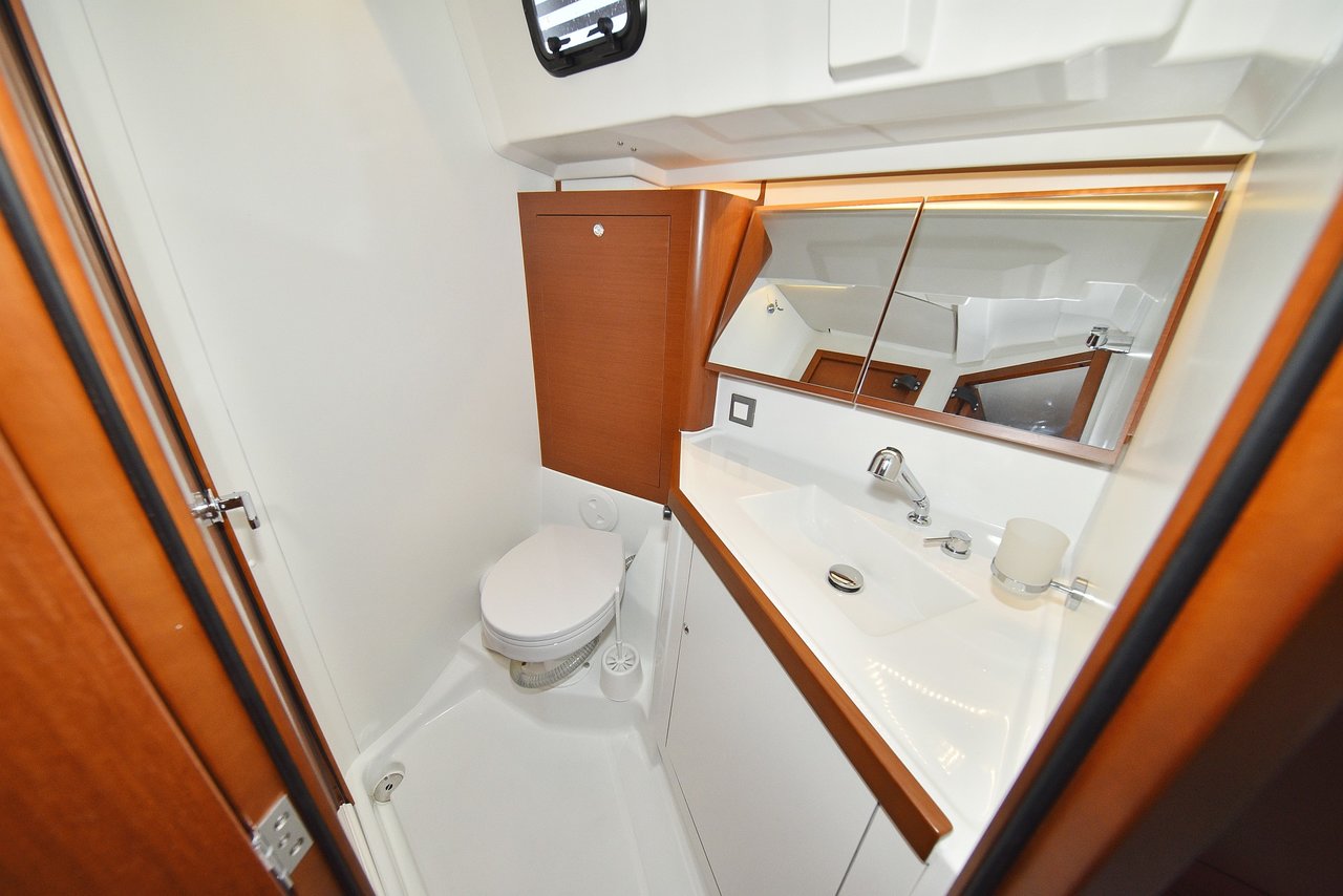 Photo #25 - Oceanis 46.1 - 4 cab. (Antonela M) en Zadar - 45886