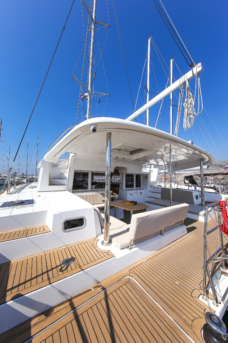 Photo #3 - Lagoon 450 F - 4 + 2 cab. (Fenadi) in Trogir - 45897