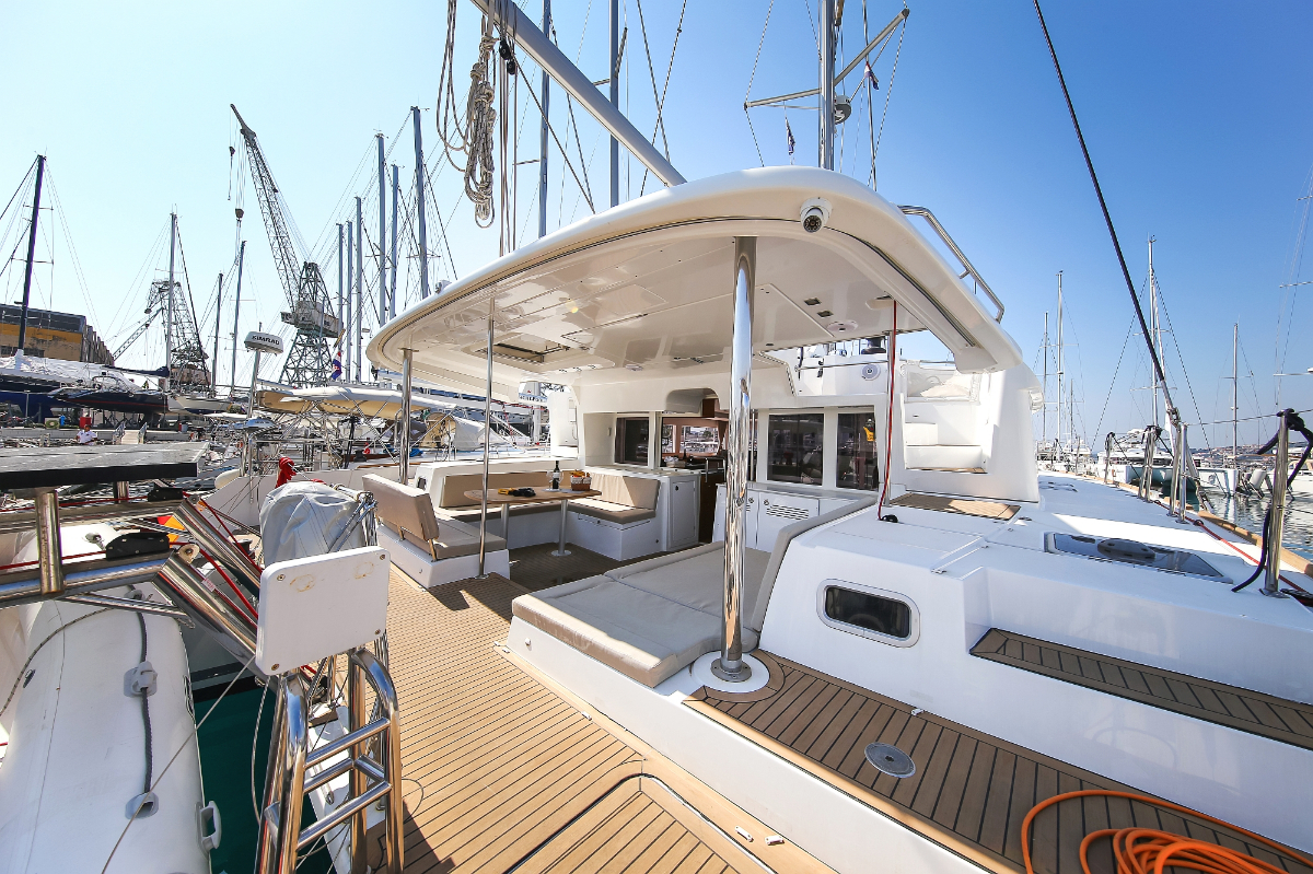 Photo #4 - Lagoon 450 F - 4 + 2 cab. (Fenadi) in Trogir - 45897
