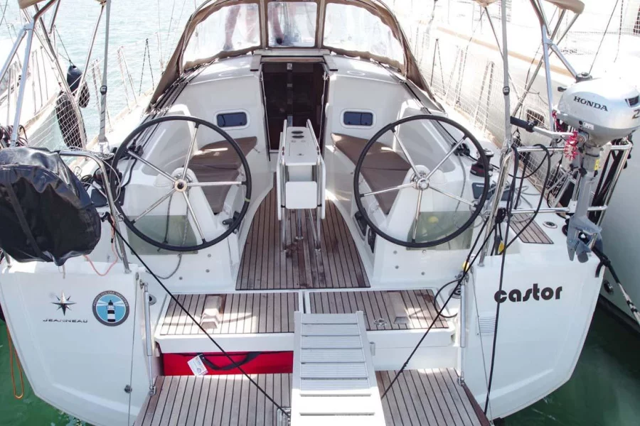 Sun Odyssey 349 (Castor)  - 5