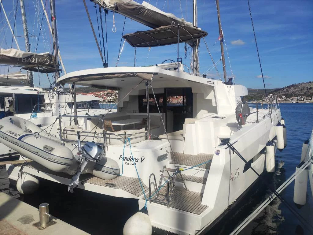 Bali 4.5 - 4 + 2 cab. (Pandora V)  - 2