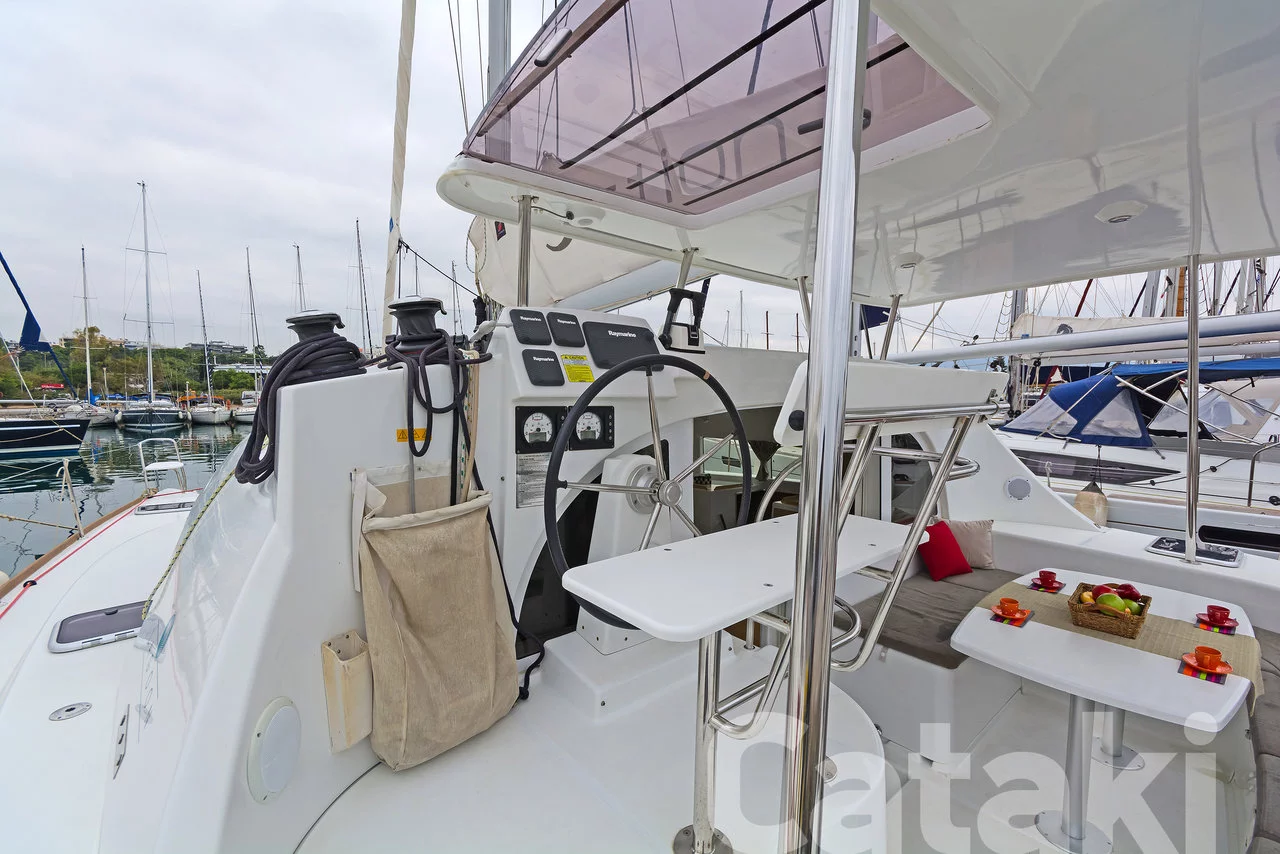 Lagoon 380 S2 - 4 + 2 cab. (Cataki)  - 2
