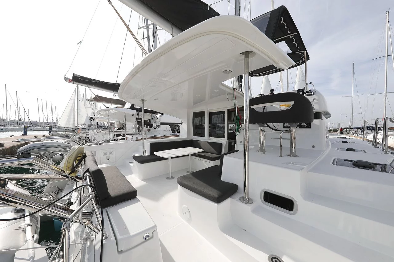 Lagoon 40 - 4 + 2 cab (Mari)  - 5
