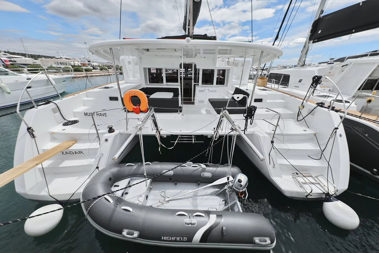 Lagoon 450 F - 4 + 2 cab. (Must Have)  - 2