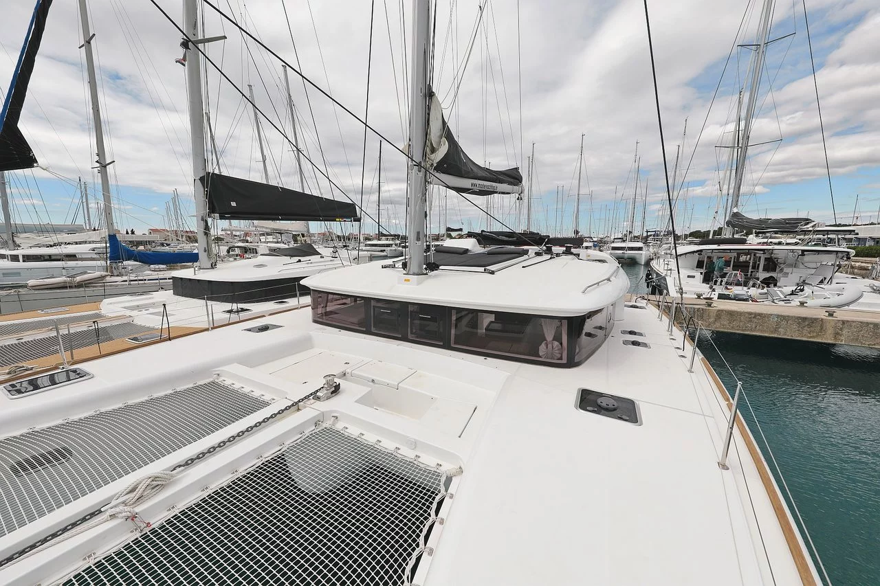 Lagoon 450 F - 4 + 2 cab. (Must Have)  - 12