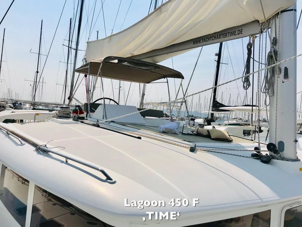 Lagoon 450 - 4 + 2 cab. (Time)  - 7