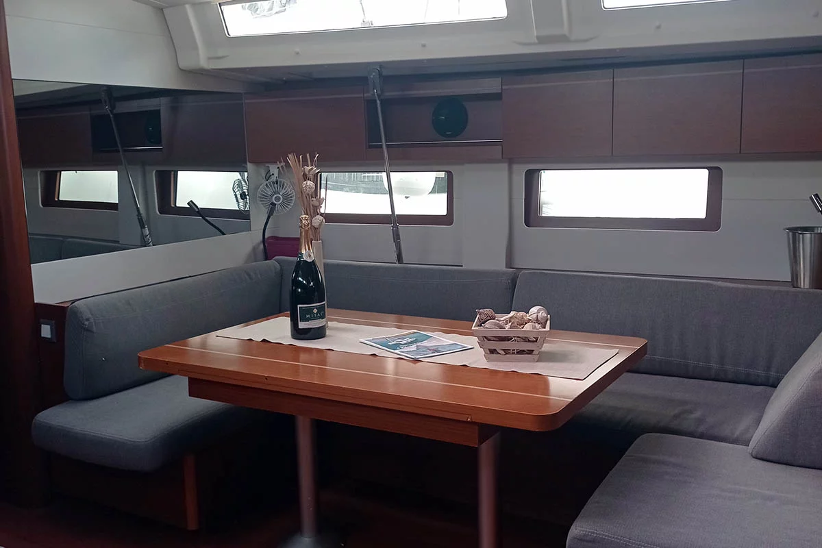 Oceanis 51.1 - 5 + 1 cab. (Salma)  - 6