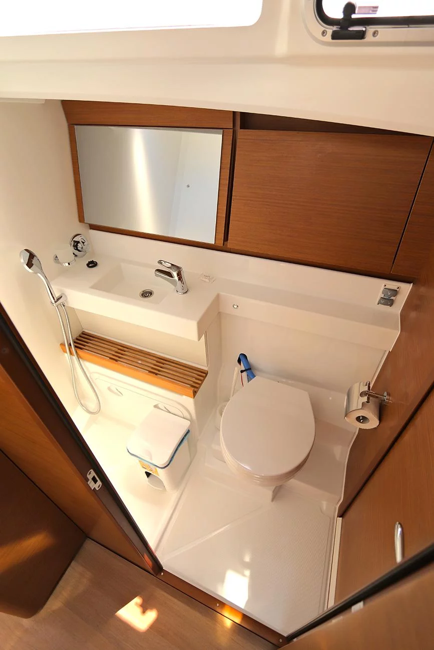 Sun Odyssey 440 (Ermis)  - 18