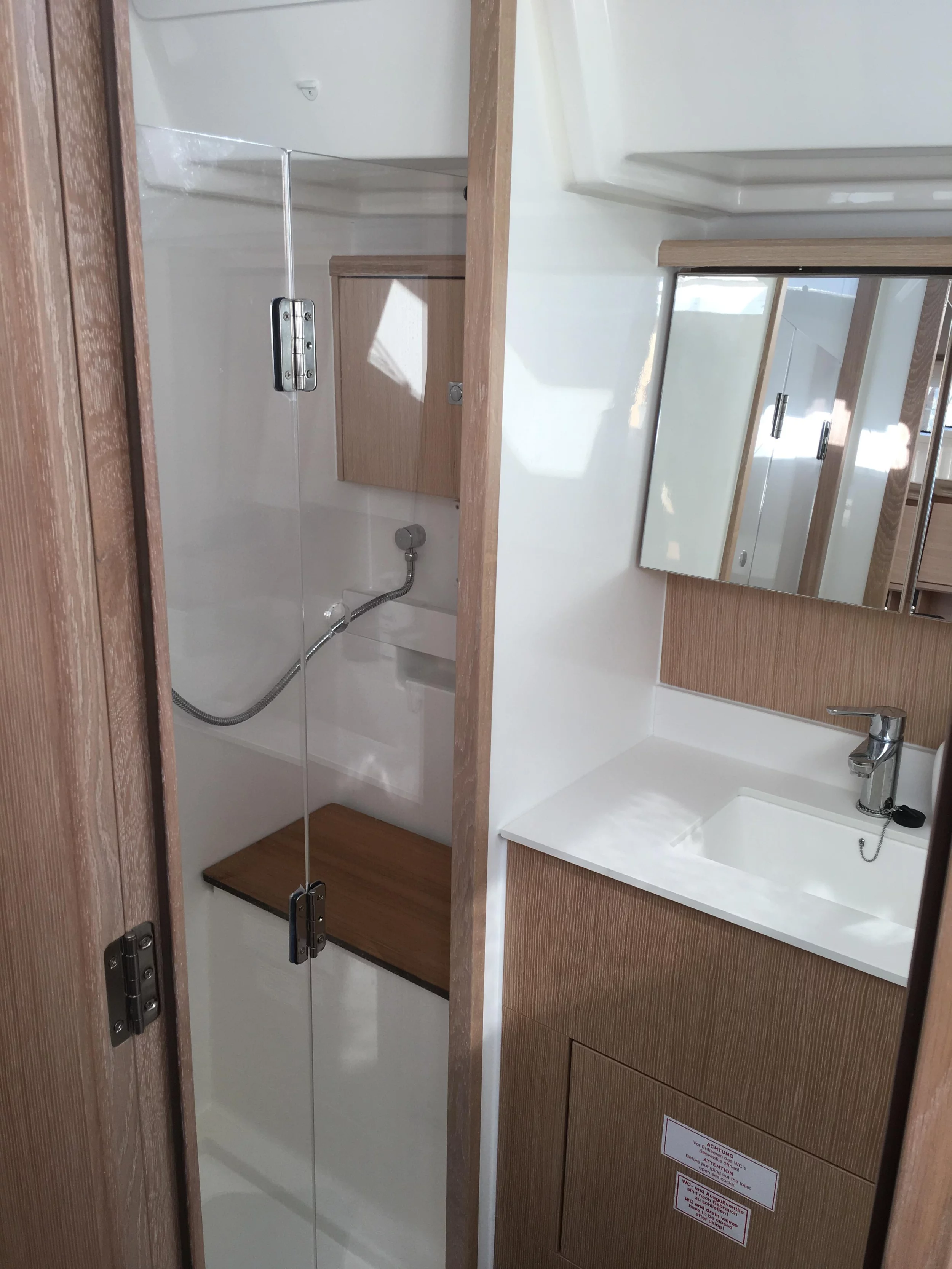 Bavaria C45 - 4 cab. (Red Horizon)  - 10