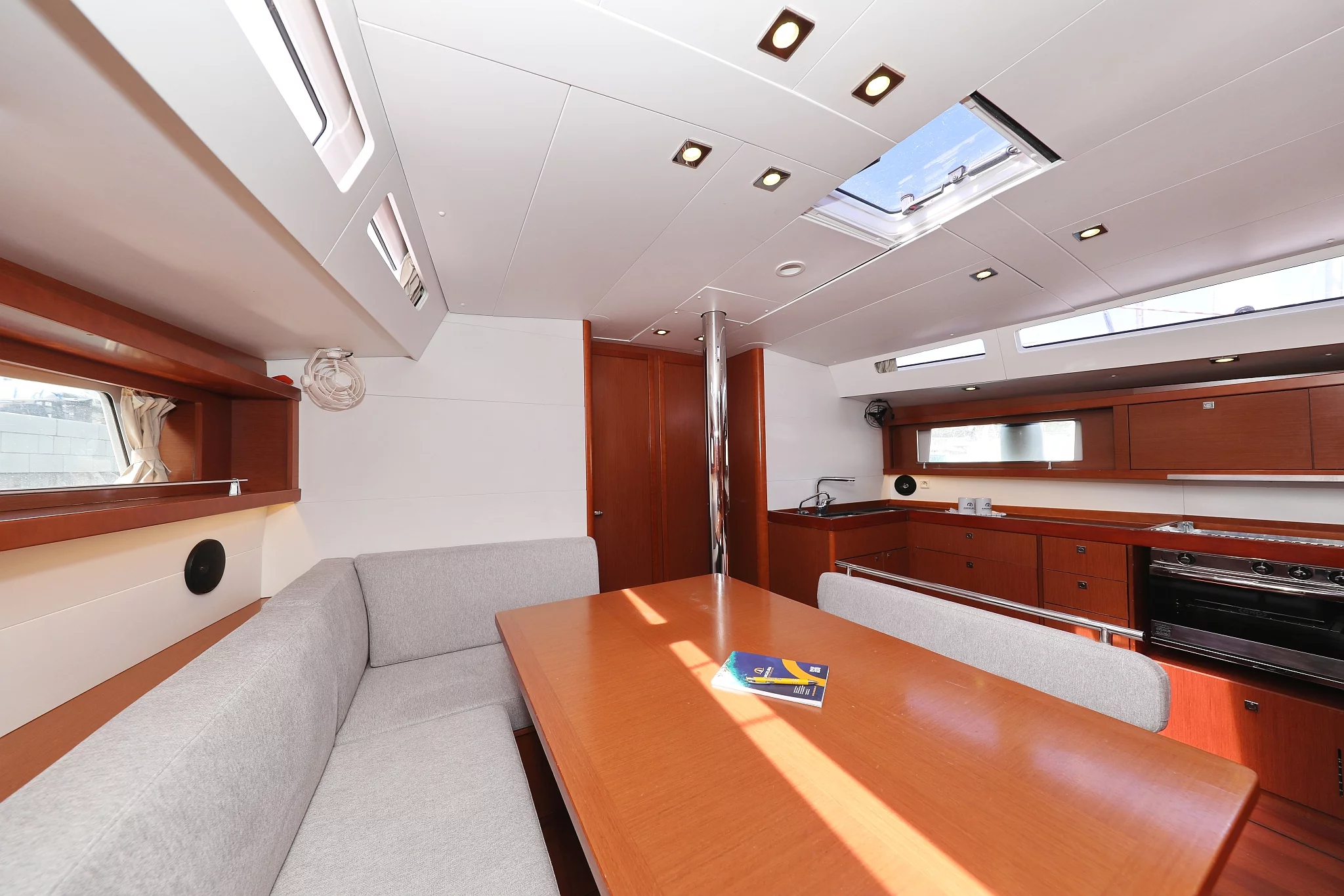 Oceanis 48 - 5 cab. (Alpha)  - 15