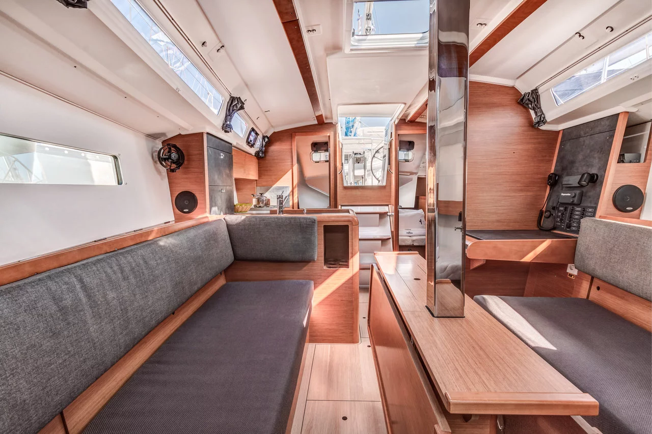 Sun Odyssey 349 (Pelti)  - 3