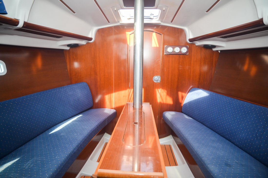 Photo #11 - Oceanis Clipper 323 (Despina) en Biograd - 46432