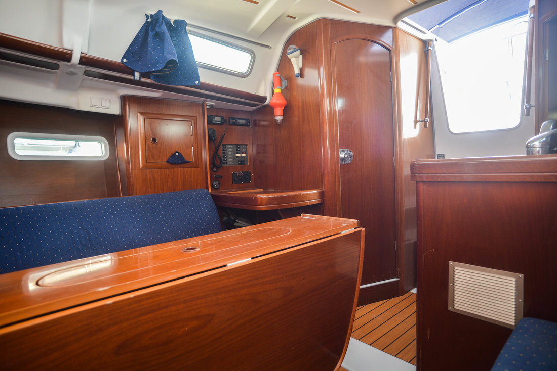 Photo #14 - Oceanis Clipper 323 (Despina) en Biograd - 46432