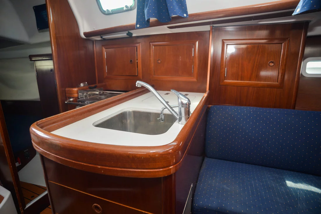 Oceanis Clipper 323 (Despina)  - 17