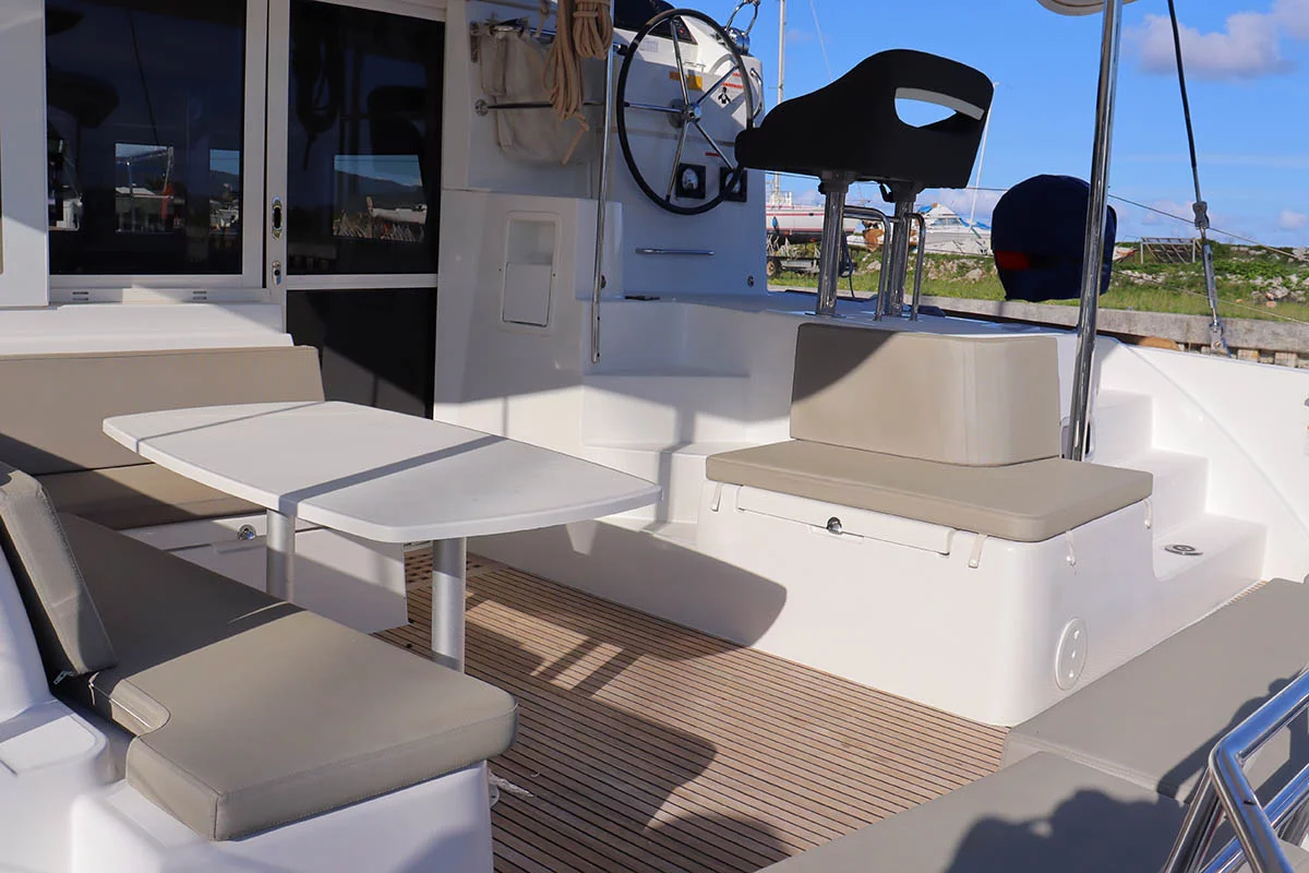 Lagoon 40 - 3 + 2 cab (Kylana)  - 6