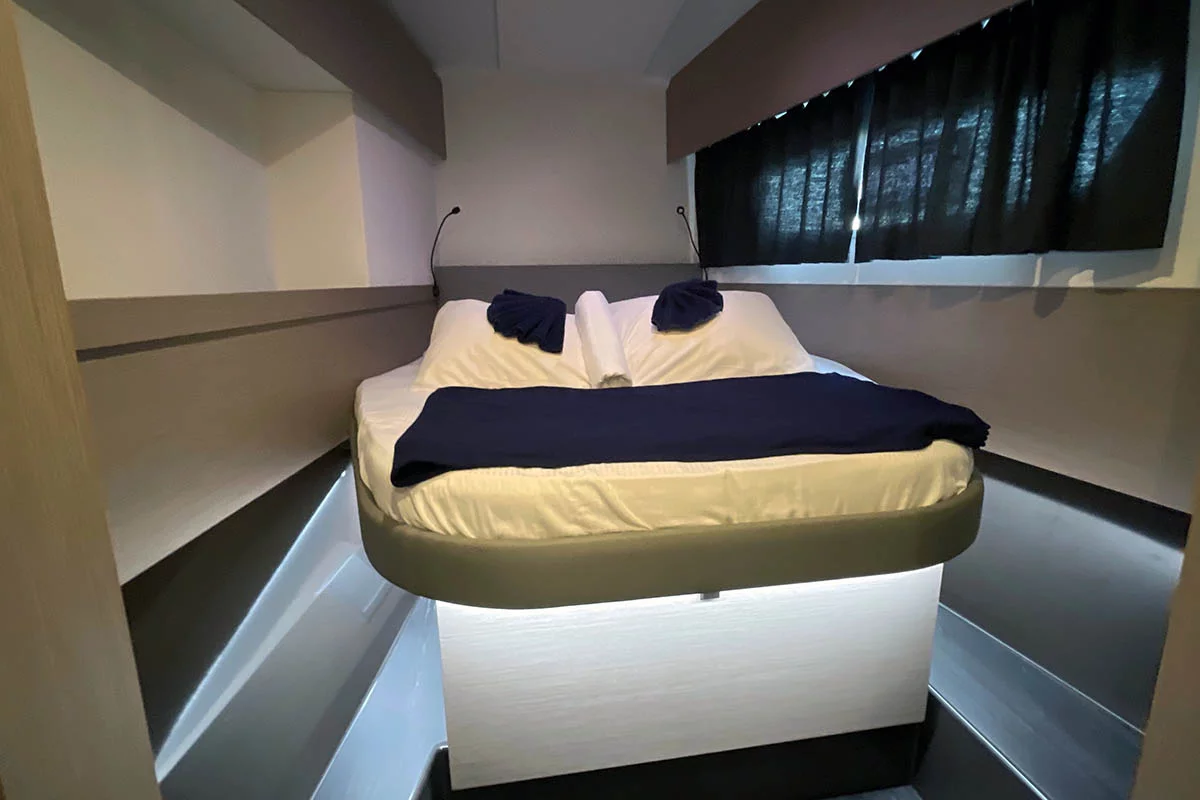 Fountaine Pajot Astrea 42 (Nauti Mollie (ex. Out Of Office))  - 29