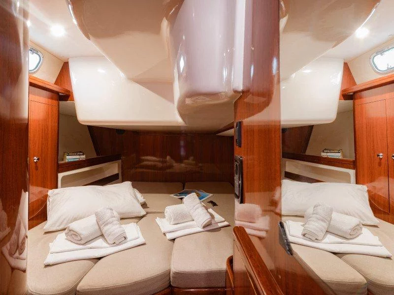 Ocean Star 60.1 (Christianna VIII)  - 35