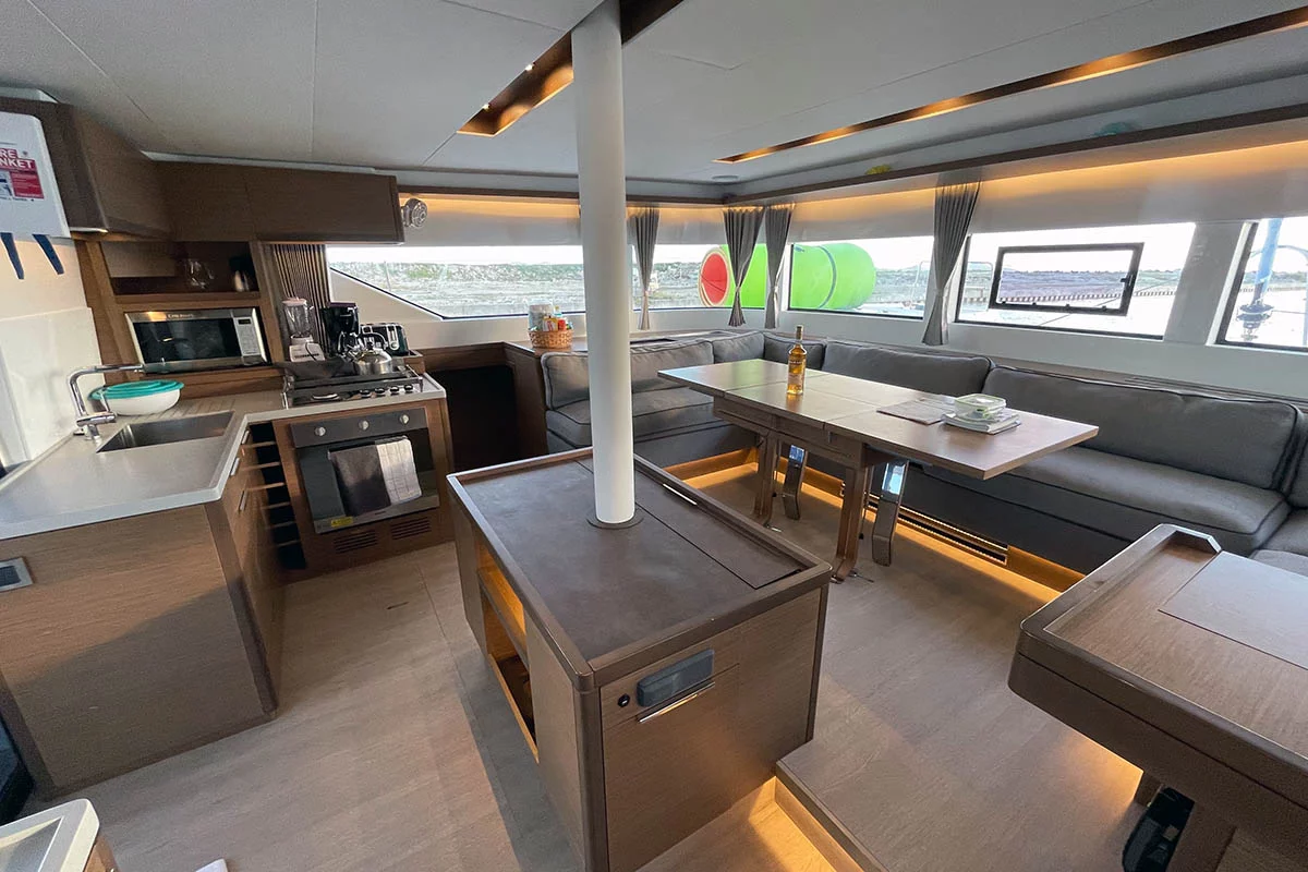 Lagoon 50 - 6 + 2 cab. (CU Sailing (Docs Holiday))  - 15