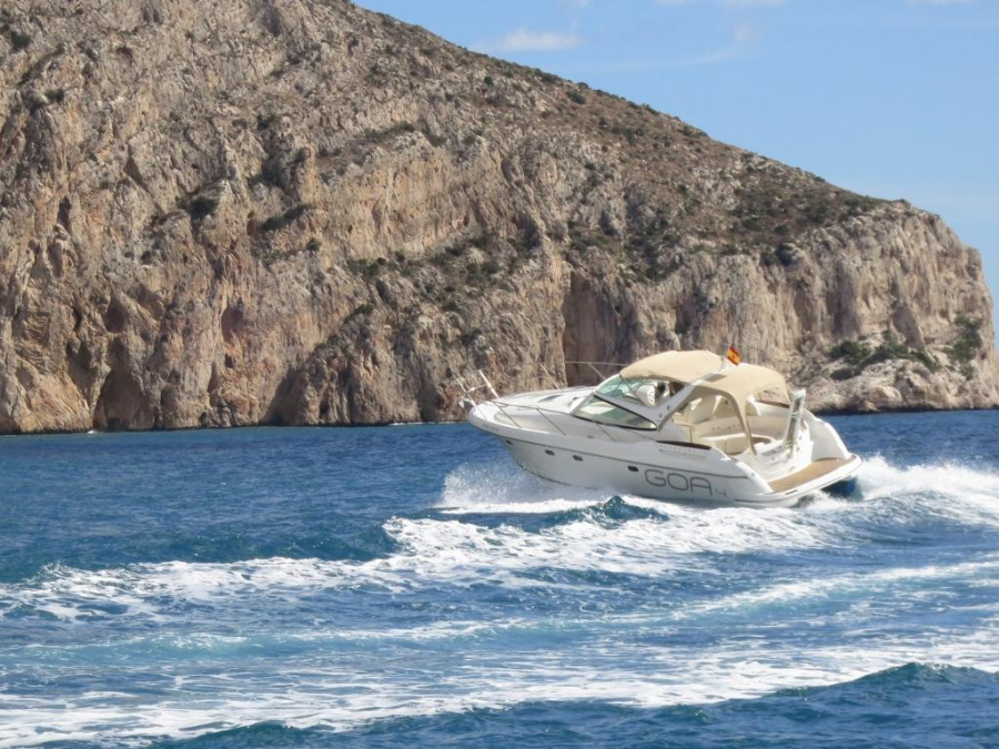 Photo #1 - Jeanneau Prestige 34 (GOA 4) in Sant Antoni de Portmany - 2895