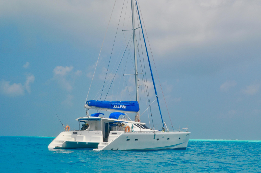 Photo #1 - Sailfish 480 (Knysna) in Hulhumale - 2973