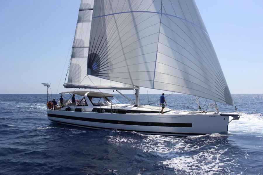 Photo #1 - Oceanis 62 (HIPPO V) in Marina di - 3086